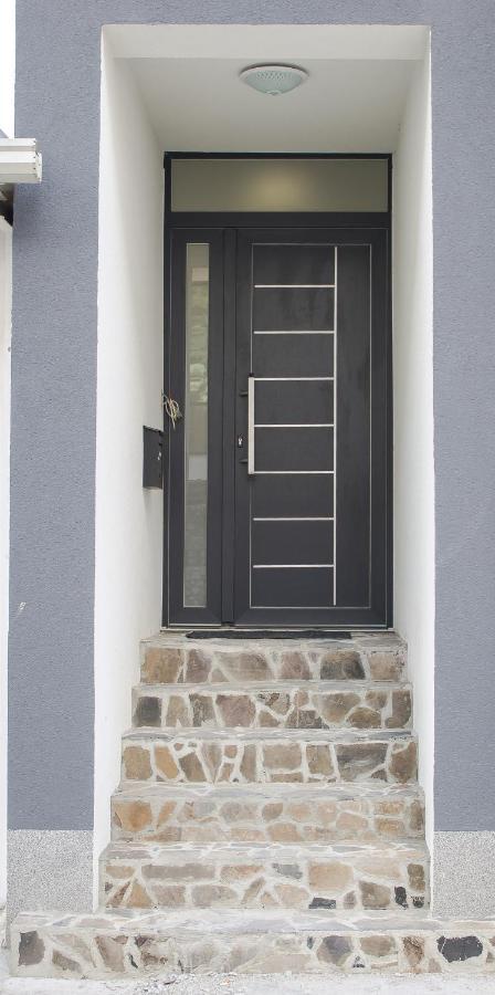 מוסטר Villa Hodzic מראה חיצוני תמונה